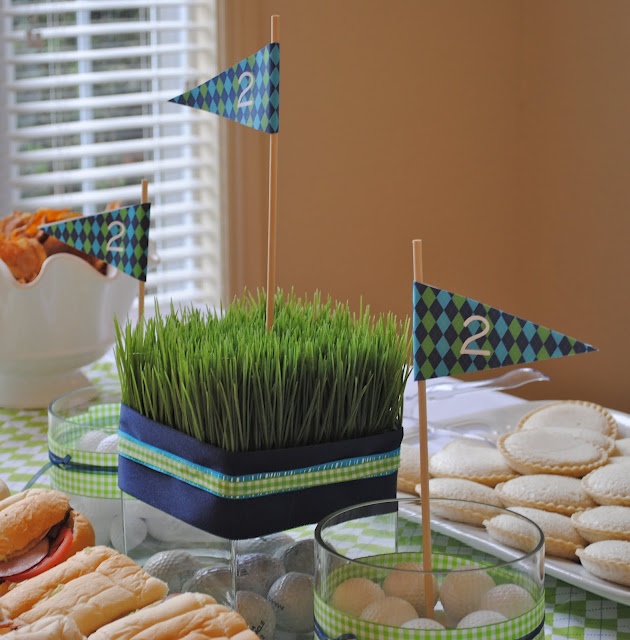 golf grass centerpiece