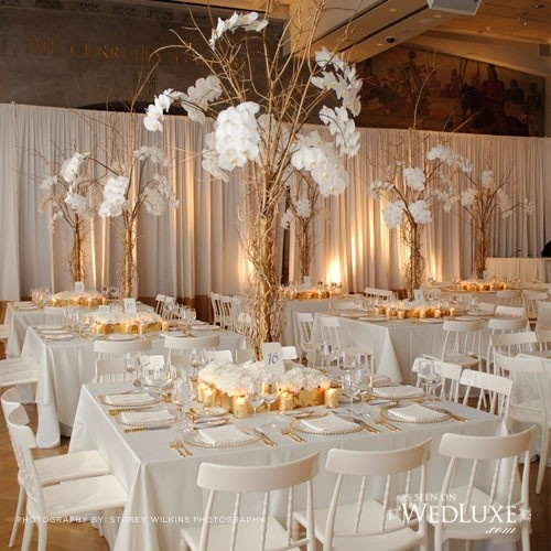 Elegant wedding, white and gold