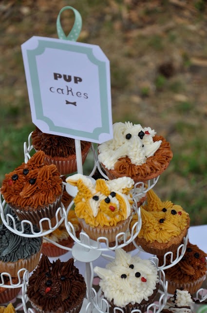 Super cute dog themed cupcakes