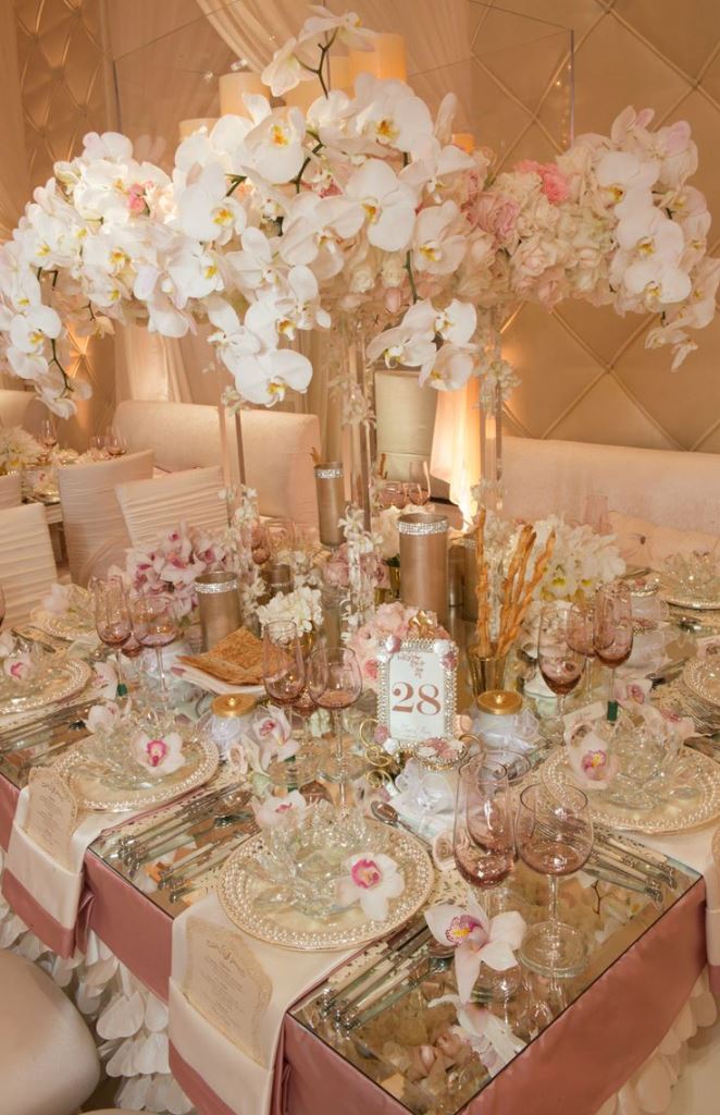 A Pink And Champagne Wedding TablescapeB. Lovely Events