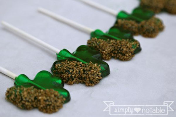 Shamrock lollipops with gold glitter- just love these