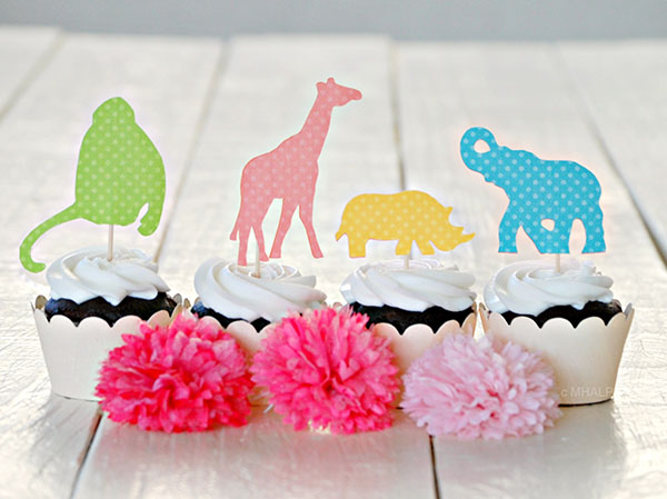 Love-these-girls-safari-cupcakes