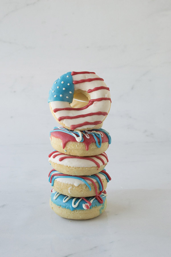 Amazing 4th of July flag donuts!
