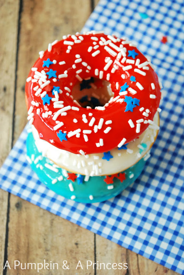 Lovely Red, White And Blue Donuts For 4th Of July!