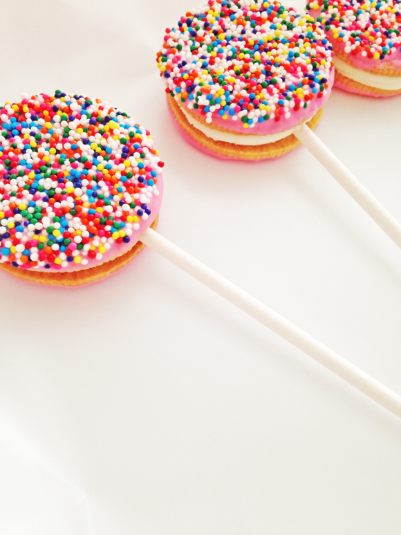 Rainbow Sprinkle Oreo Pops! See More Ideas for Rainbow Sprinkle Treats On B. Lovely Events