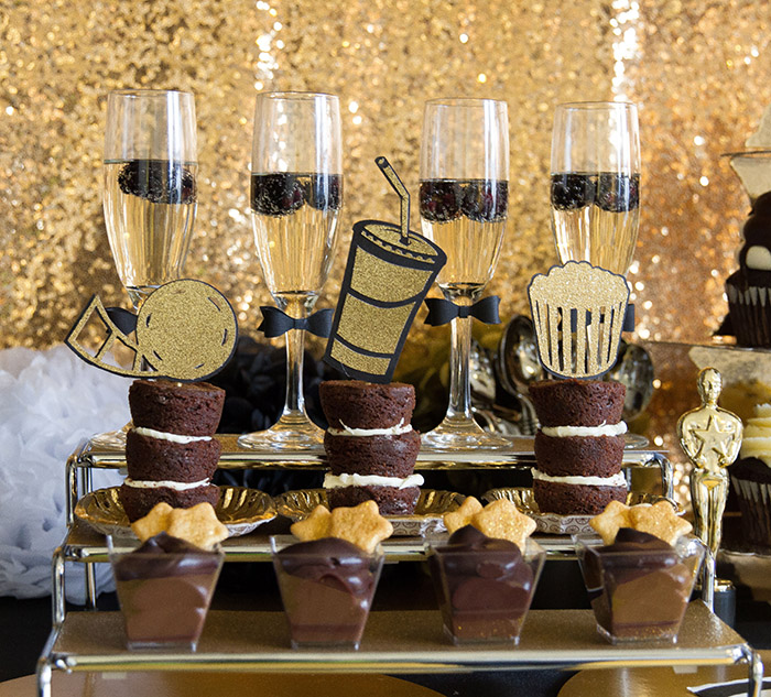 Black and gold Oscar Party- Dessert Ideas -See More Oscar Party Ideas On B. Lovely Events