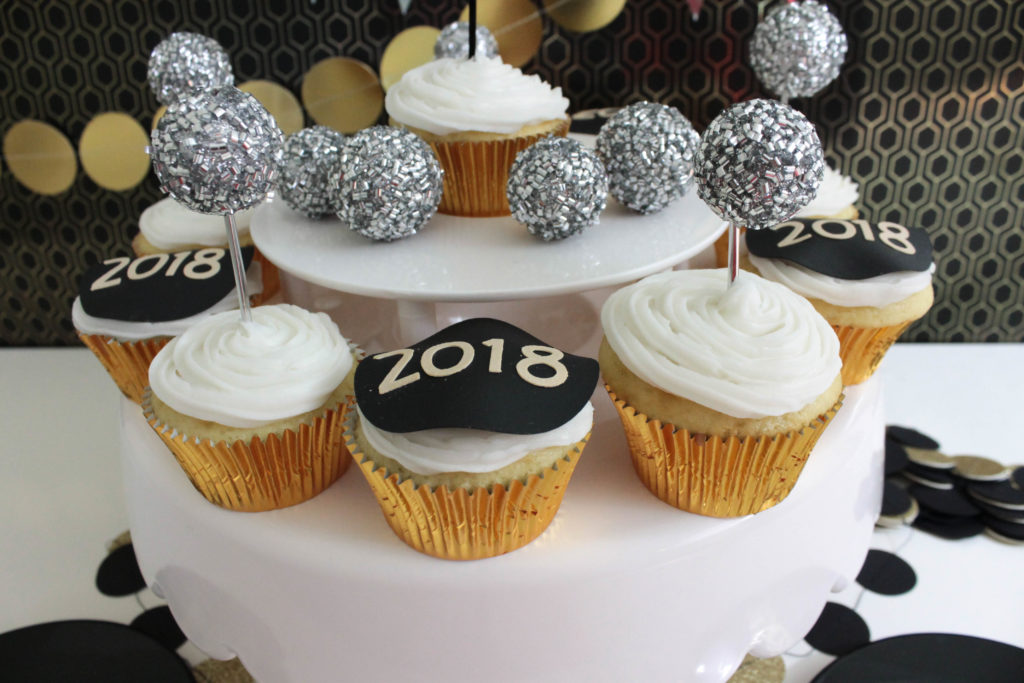 New Year's Eve Cupcakes -(B. Lovely Events